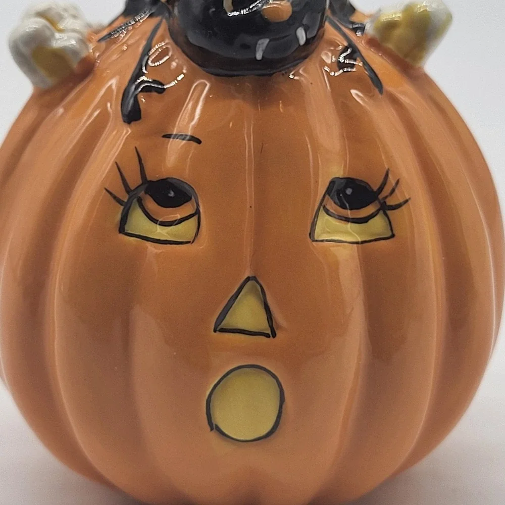 Transpac Holiday Shop Pumpkin Spider Salt Pepper Shakers Halloween Set